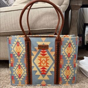 Never Used Wrangler Geometric Tote Bag - Blue and Tan